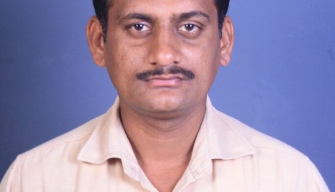 Mr. Rajendra Manohar Lohar
